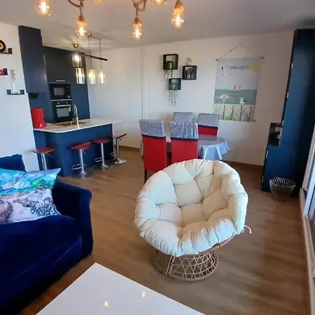 Appartement Appartement Avec Vue Sur Mer A Cabourg, 60 M²