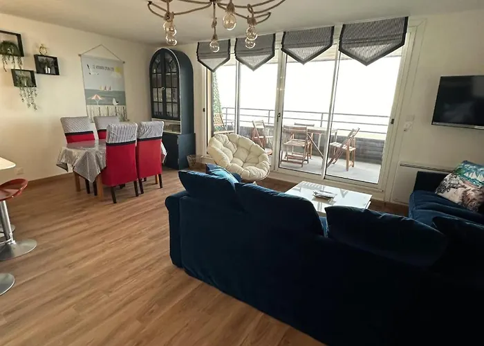Appartement Avec Vue Sur Mer A Cabourg, 60 M² *